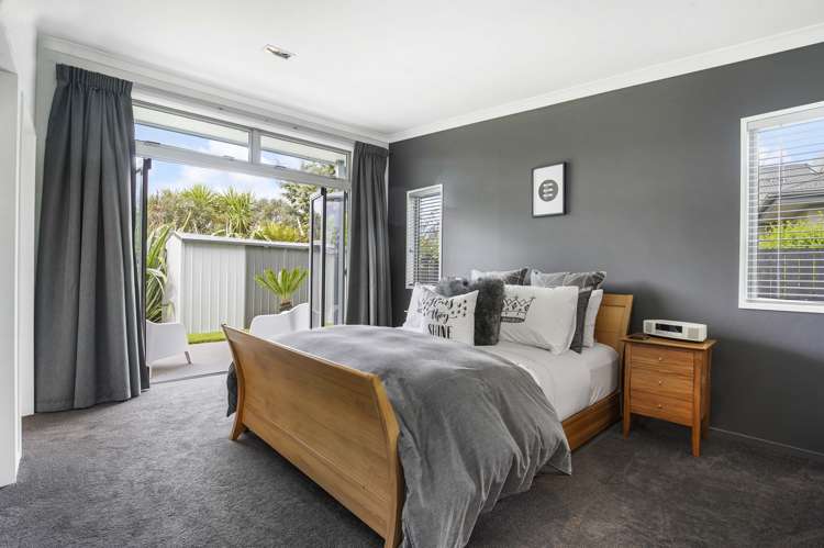 10 Westbury Mews Huntington_9