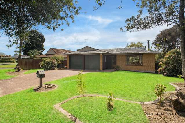 12 Muirfield Street Wattle Downs_1