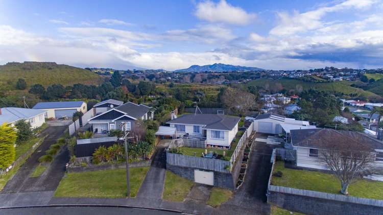 105 Omata Road Marfell_19