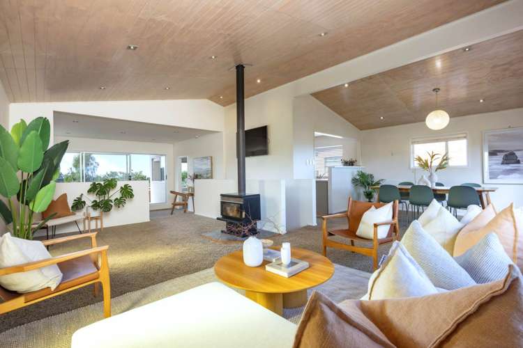 16 Arapito Road Titirangi_9