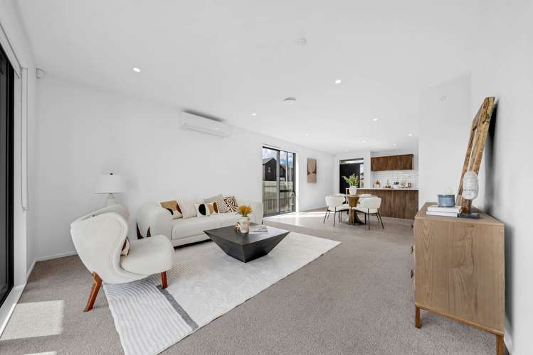 16 Paterae Lane Flat Bush_11