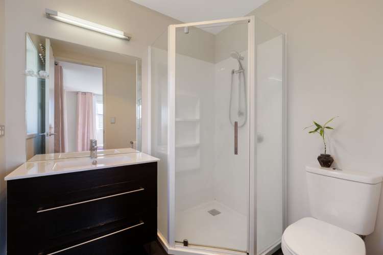 45 Amy Place Pyes Pa_14