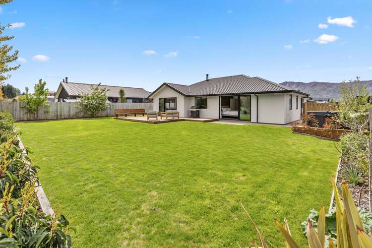 3 Edna Lane Lake Hawea_18