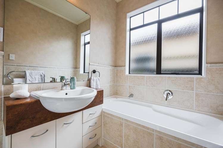 20 Villanova Place Albany_14