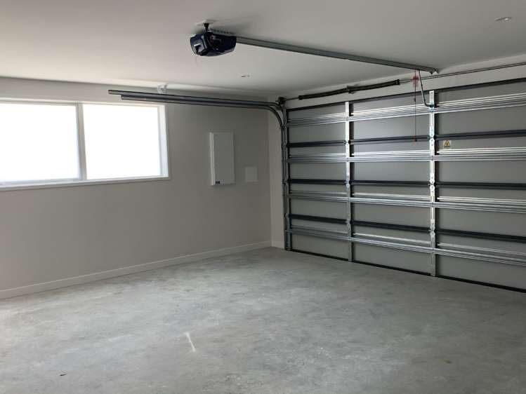 45 Saint Pauls Drive Brookfield_19