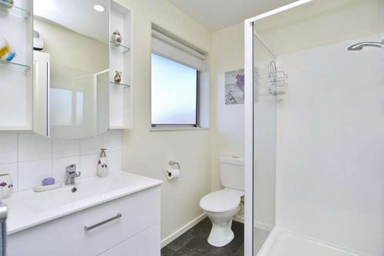 15 Willowview Drive Redwood_16