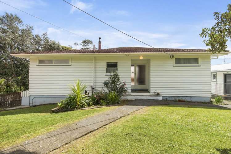 85 Takahe Road Titirangi_18