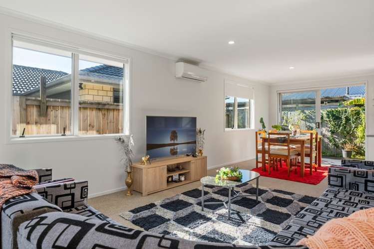 10 Himalayan Close Judea_4