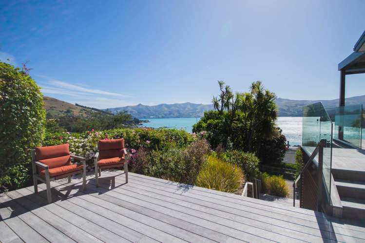 11 Settlers Hill Akaroa_30