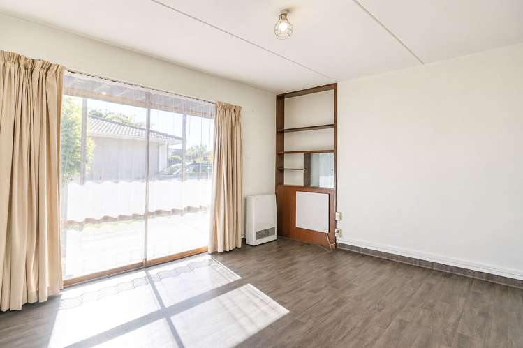 8 Devon Street Glenholme_13