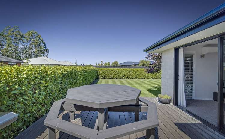 6 Fry Place Rolleston_17