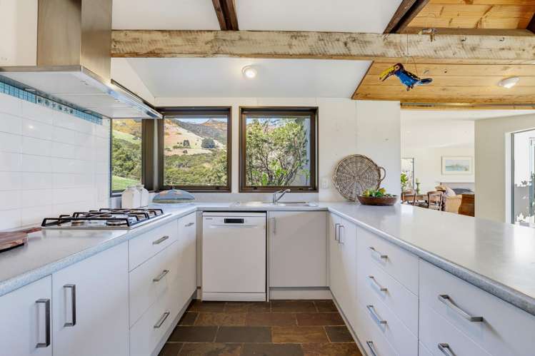 82 Purple Peak Road Akaroa_11