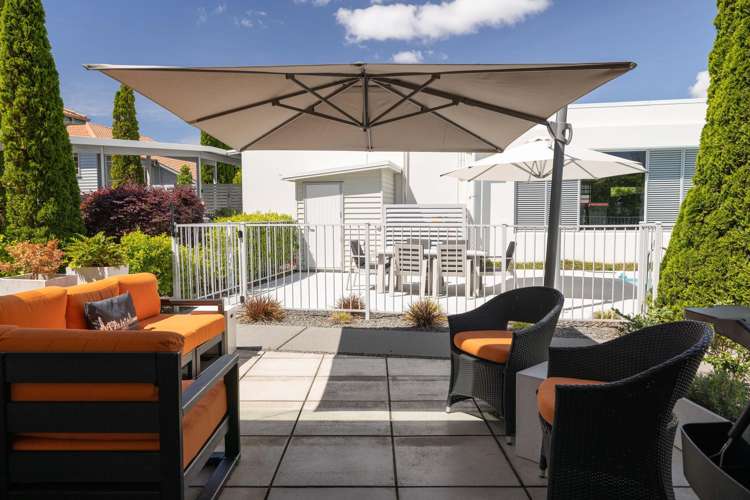 1/104 Harbour Drive Otumoetai_25