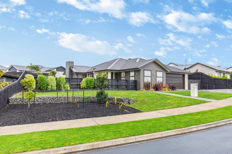 11 Kahawairahi Drive Beachlands_1