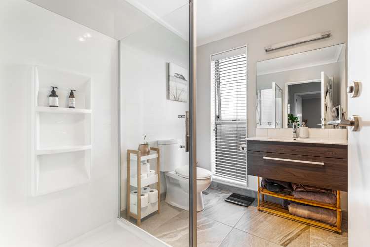 27 Mollusc Road Hobsonville_12