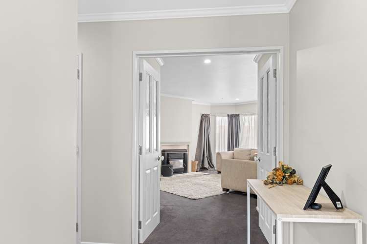 10 Saint Ives Grove Whalers Gate_7