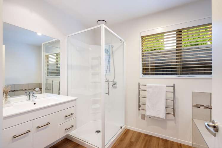 36 Brookside Terrace Bryndwr_12