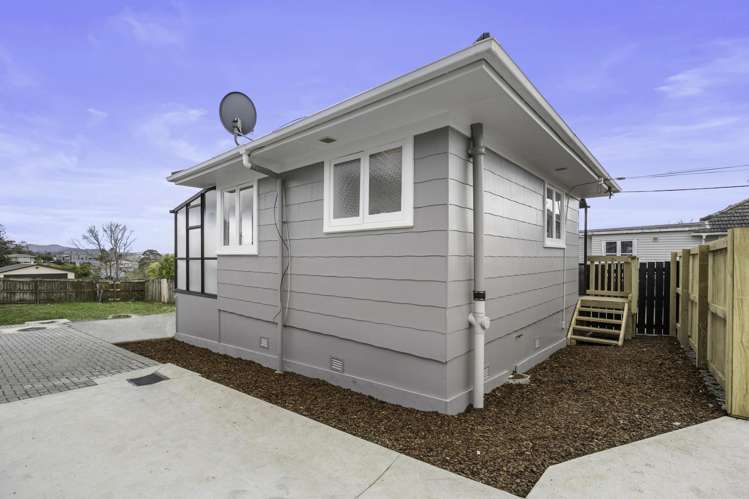 1/115 Woodglen Road Glen Eden_13