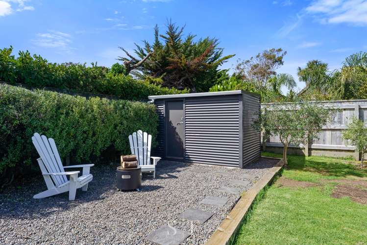 15 Rauparaha Street Waikanae Beach_23