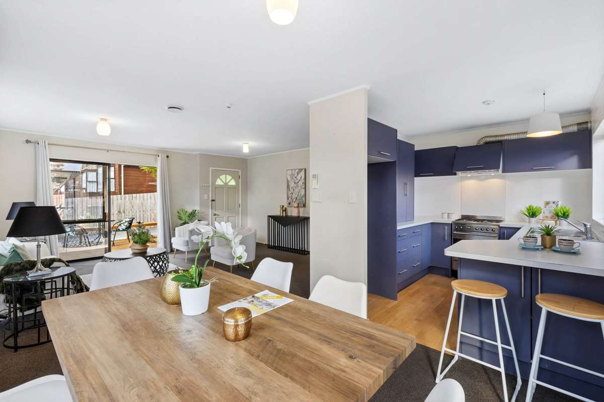 2/238 Sunset Road_3