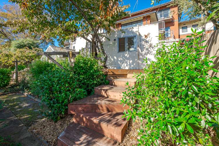 16 June Street Highfield_32