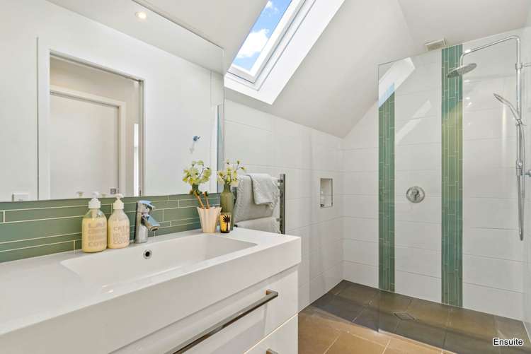 1/16 Waiake Street Torbay_9