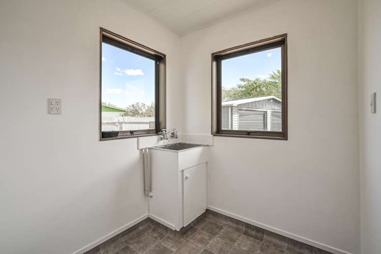 13 Kingsley Drive Flaxmere_9