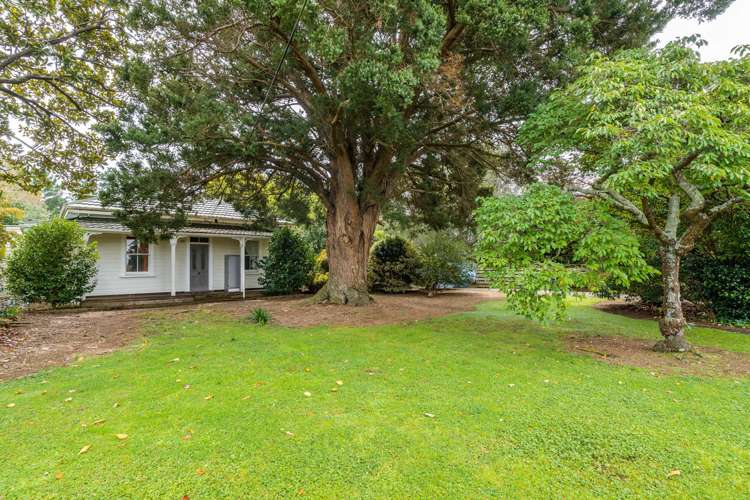 71 Railway Road Carterton_21