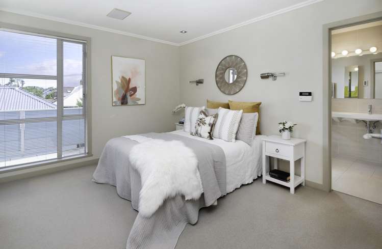 79a The Parade Bucklands Beach_14