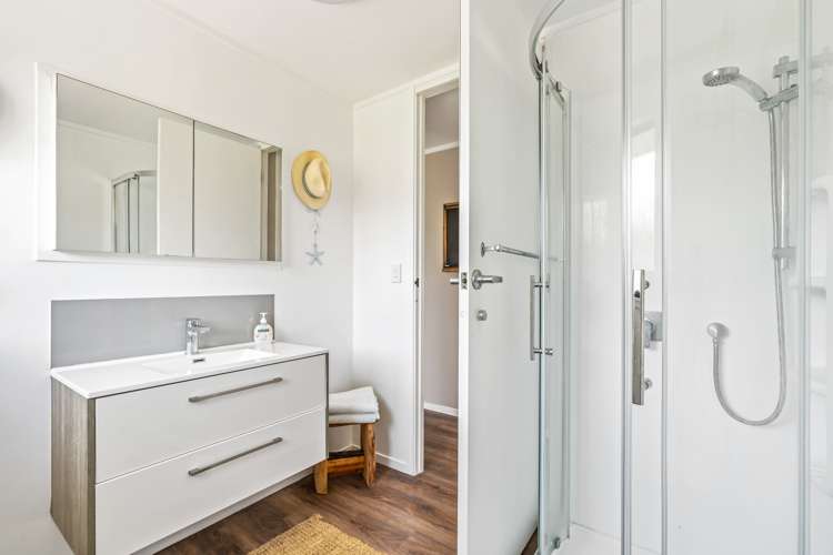 270 Hokianga Harbour Drive Omapere_8