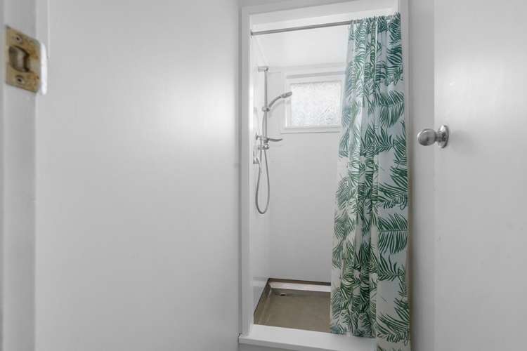 11 Thompson Street Leamington_13