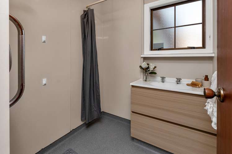 34B Clark Road Te Kamo_9