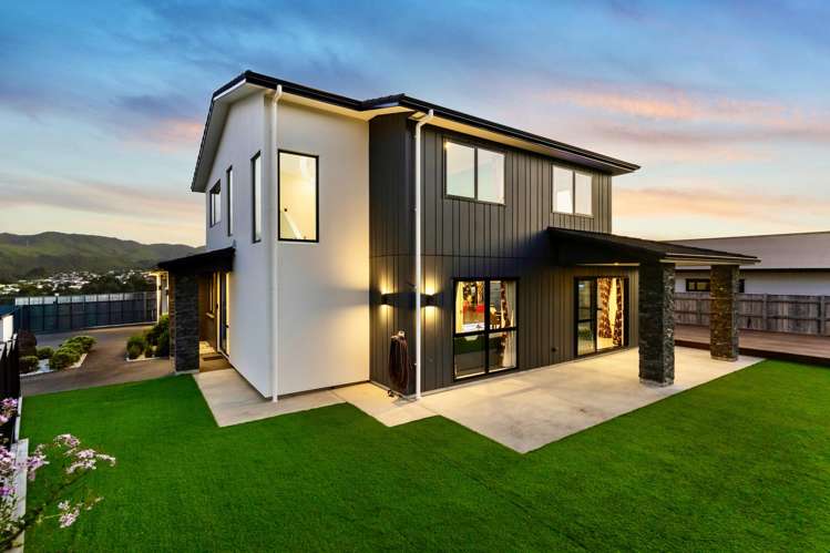 2 Opaoa Way Aotea_15