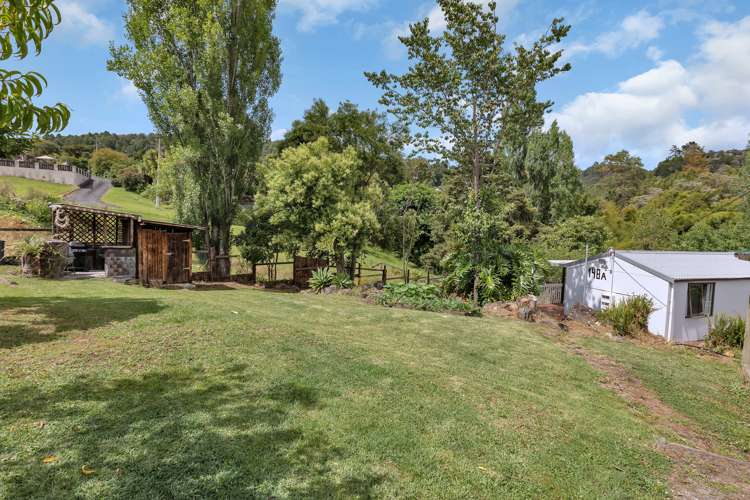 148 Western Hills Drive Kensington_18