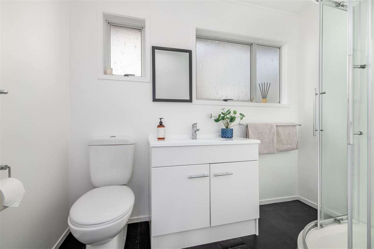 2/45 Reynella Drive_3