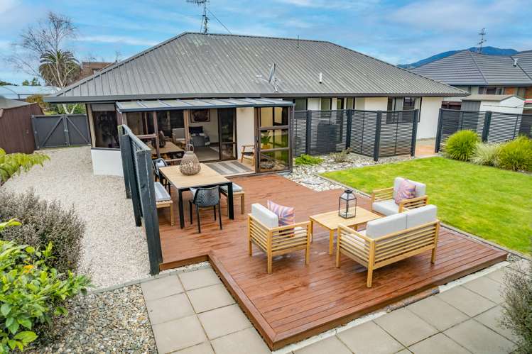 39 Aldinga Avenue Stoke_22