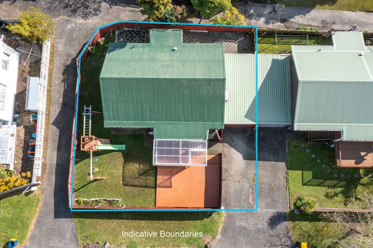 2/1 Pimento Place New Lynn_18