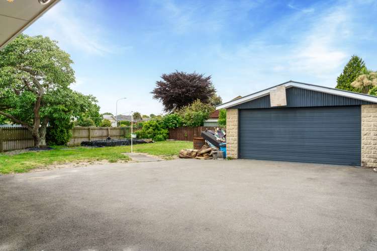 149 Springs Road Hornby_12