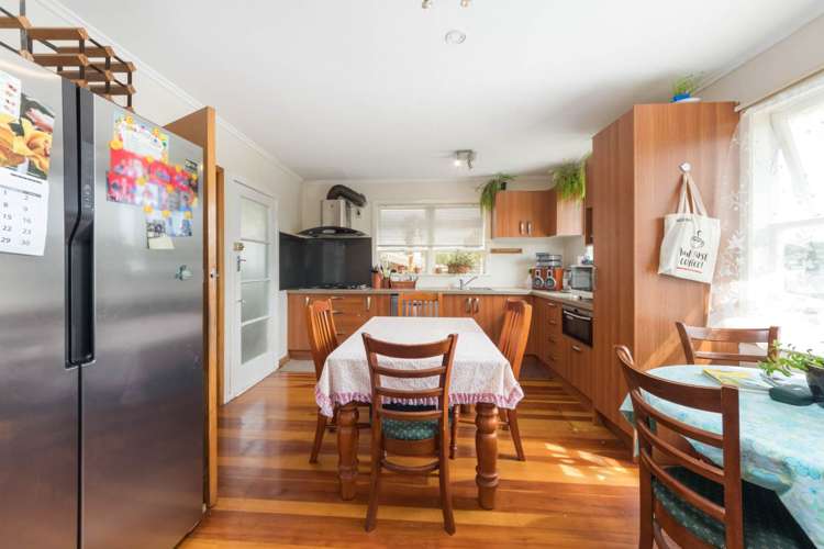 38 Kelkirk Street Kelston_10