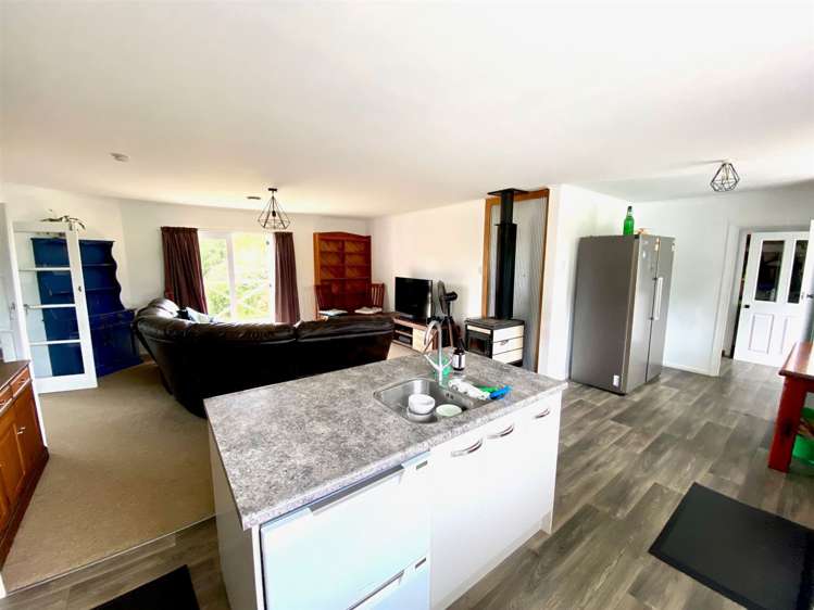 9 Clifford Street Clinton and Surrounds_8