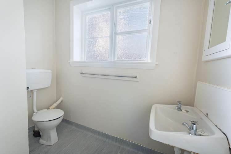 66 Marston Road Kensington_17