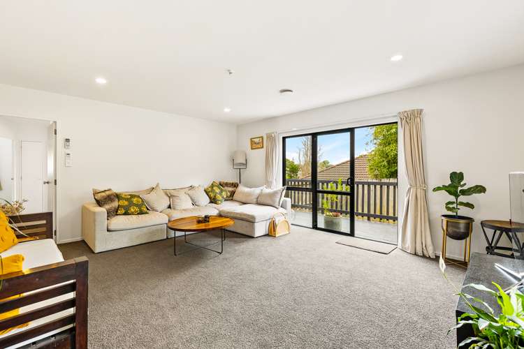 91b Woodglen Road Glen Eden_3