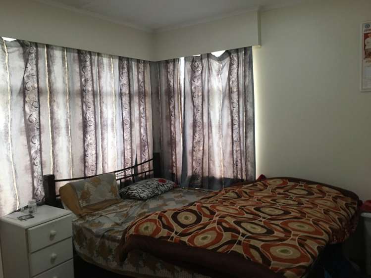 2/18 Ruth Street Manurewa_2