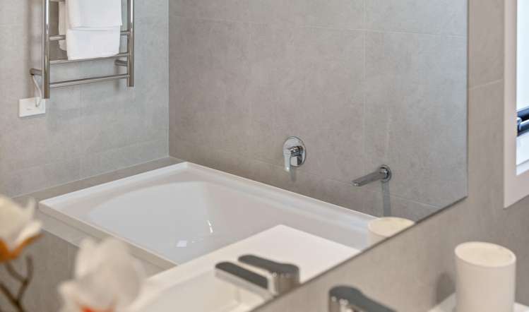 38 Wakaturia Way Glenfield_16