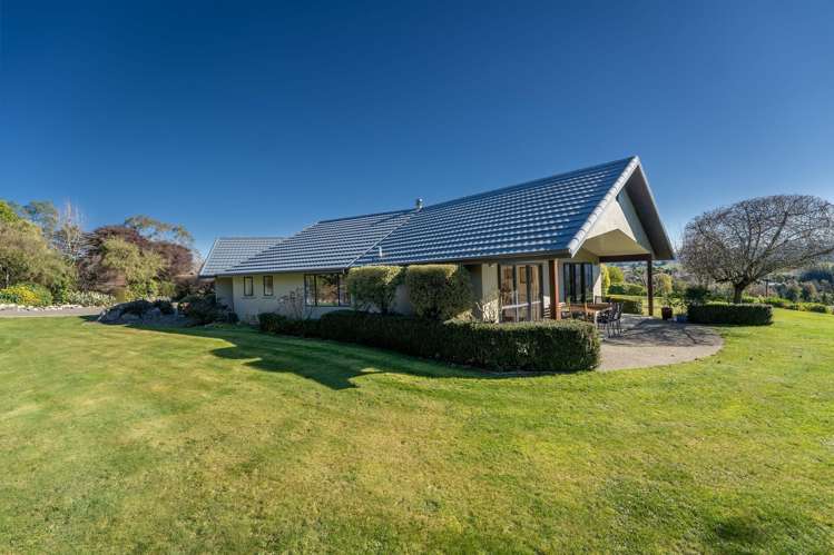 165 Totara View Road Wakefield_28