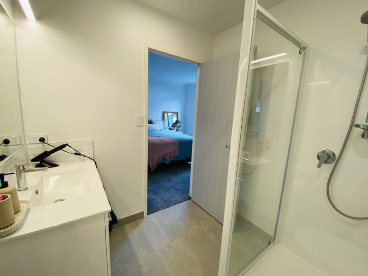 66 John Main Drive Ramarama_11