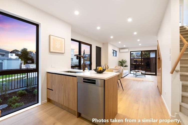 3B Towra Place Botany Downs_11