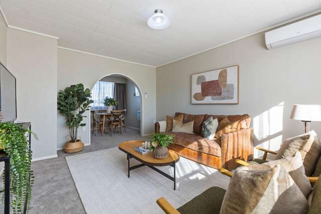2 BEDROOM UNIT WITH MOUNTAIN VIEWS