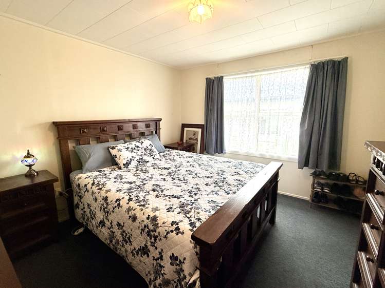 2/64 Hensley Street Gladstone_19