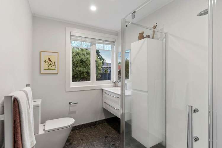 1584 Great North Road Waterview_5